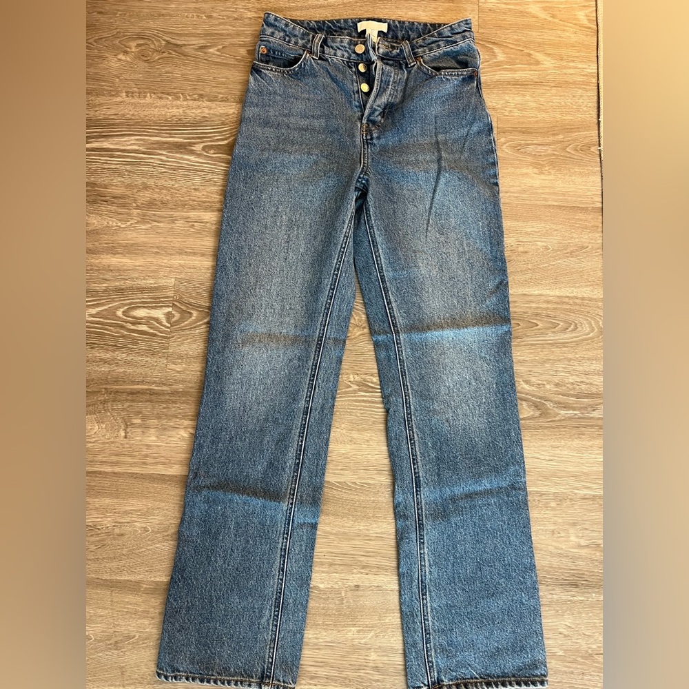 H&M High-Rise Straight Leg Jeans – Size 2